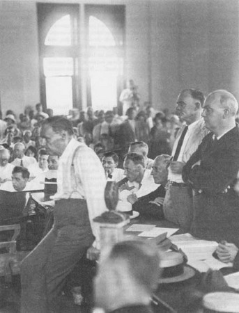 The crowded courtroom of the Scopes trial. Clarence Darrow is in the foreground. (Bettmann/Corbis)