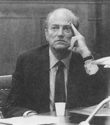 Claus Von B3low at his trial (Providence Journal-Bulletin Photo)