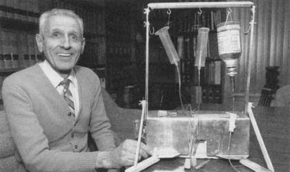 Dr. Jack Kevorkian and his "suicide machine.' (AP/Wide World Photos)
